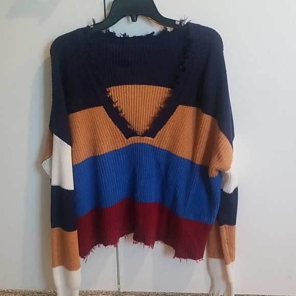 BNWT Evereve colorblock sweater (Medium) - Picture 3 of 5